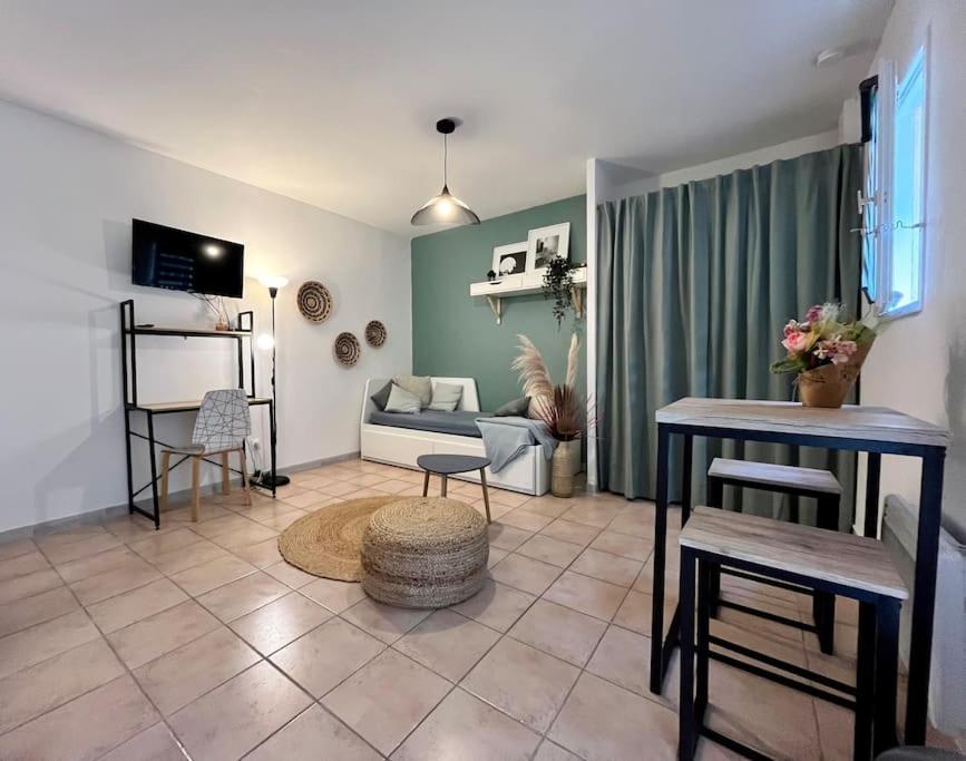 Aix-En-Provence, Cosy Studio Proche Toutes Commodites, Linges Fournis Exterior photo
