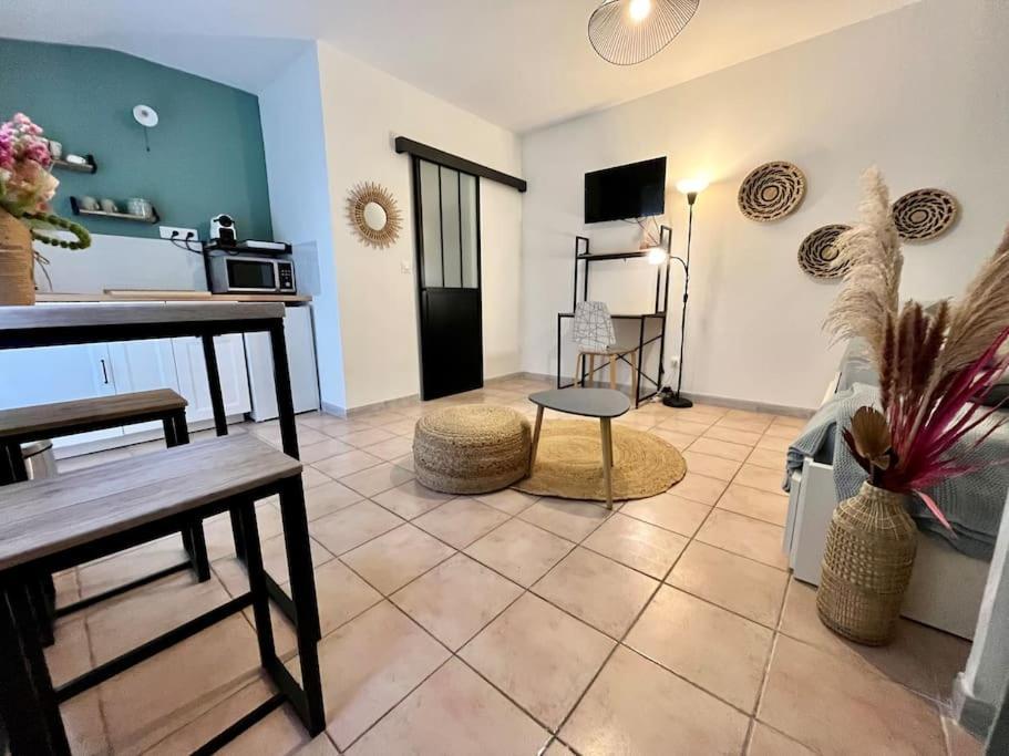 Aix-En-Provence, Cosy Studio Proche Toutes Commodites, Linges Fournis Exterior photo